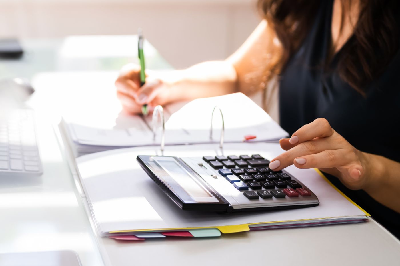 WE HELP BUSINESSESWITH OUR SERVICES